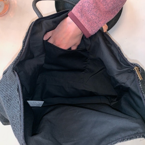 Straw Tote Bag from Brazil - Picture 4 of 6